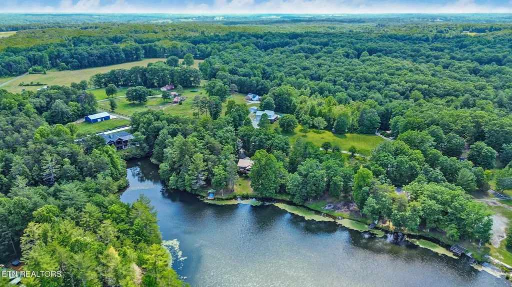 68 Boone Dock Road Jamestown TN 38556