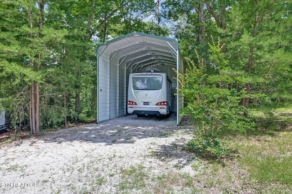 68 Boone Dock Road Jamestown TN 38556