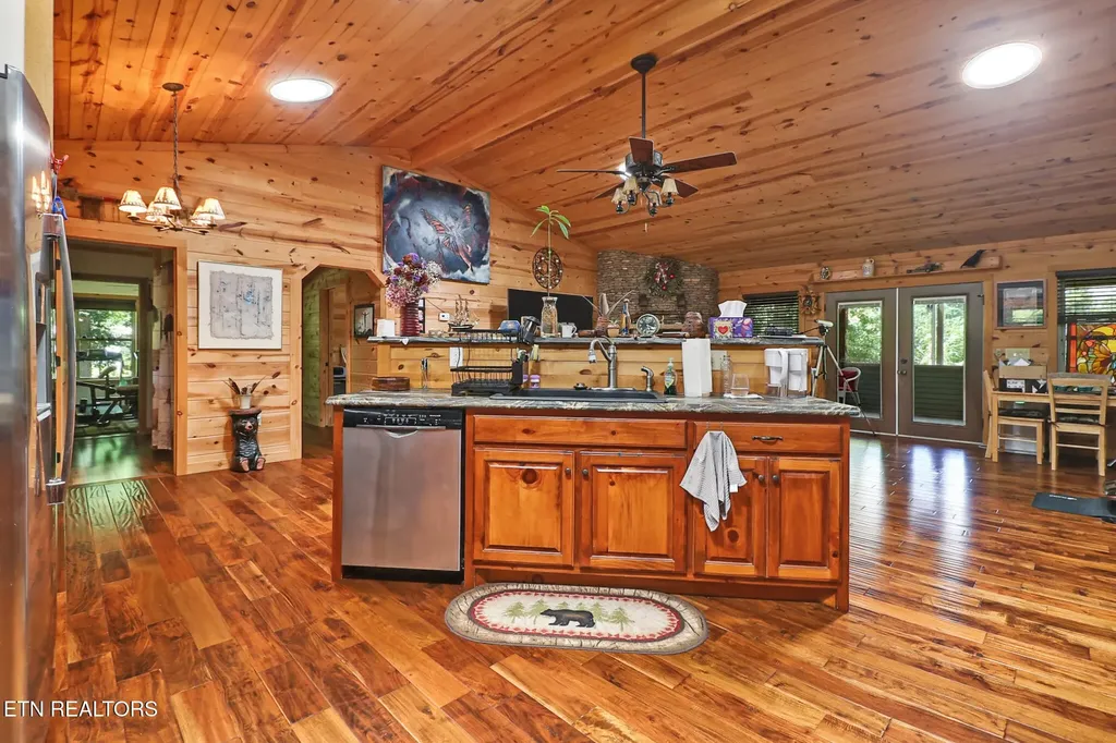 68 Boone Dock Road Jamestown TN 38556