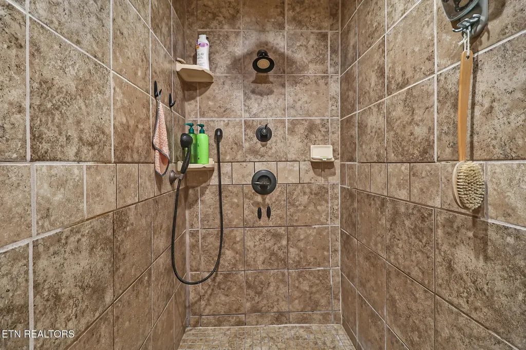 68 Boone Dock Road Jamestown TN 38556