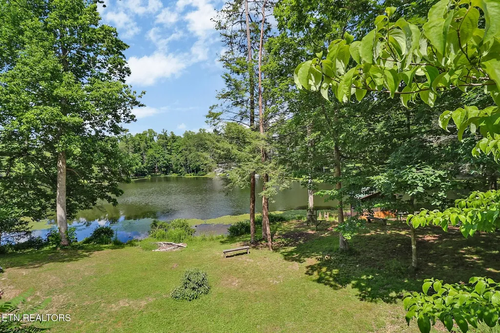 68 Boone Dock Road Jamestown TN 38556