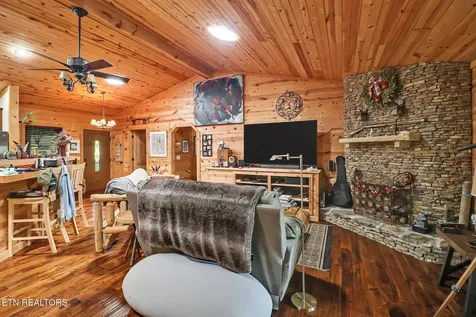 68 Boone Dock Road Jamestown TN 38556