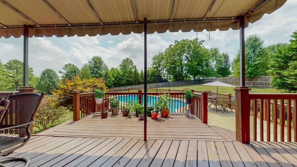 1503 Heritage Drive Columbia TN 38401