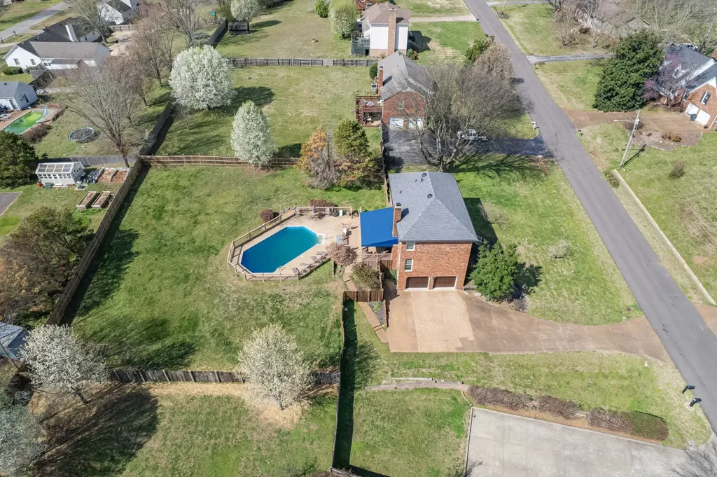 1503 Heritage Drive Columbia TN 38401