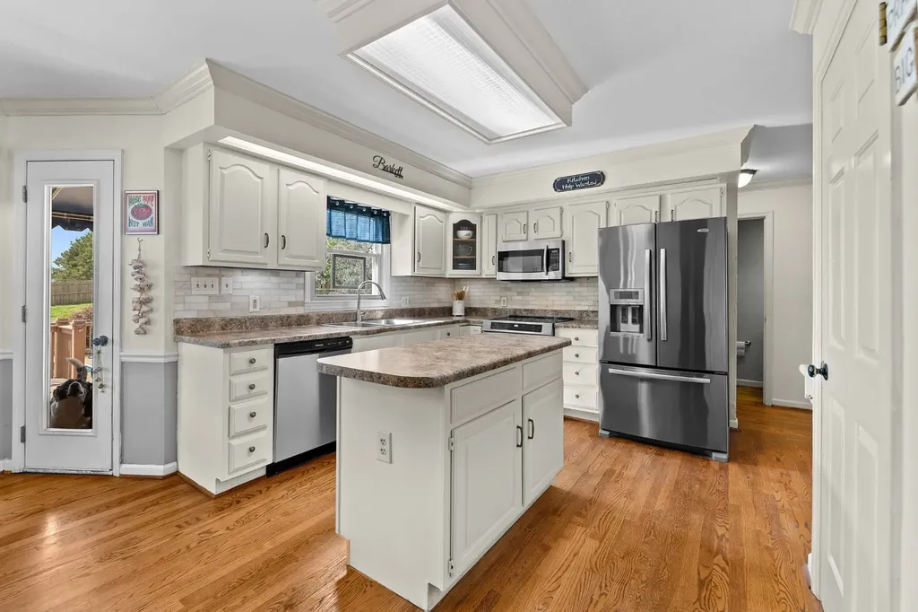 1503 Heritage Drive Columbia TN 38401