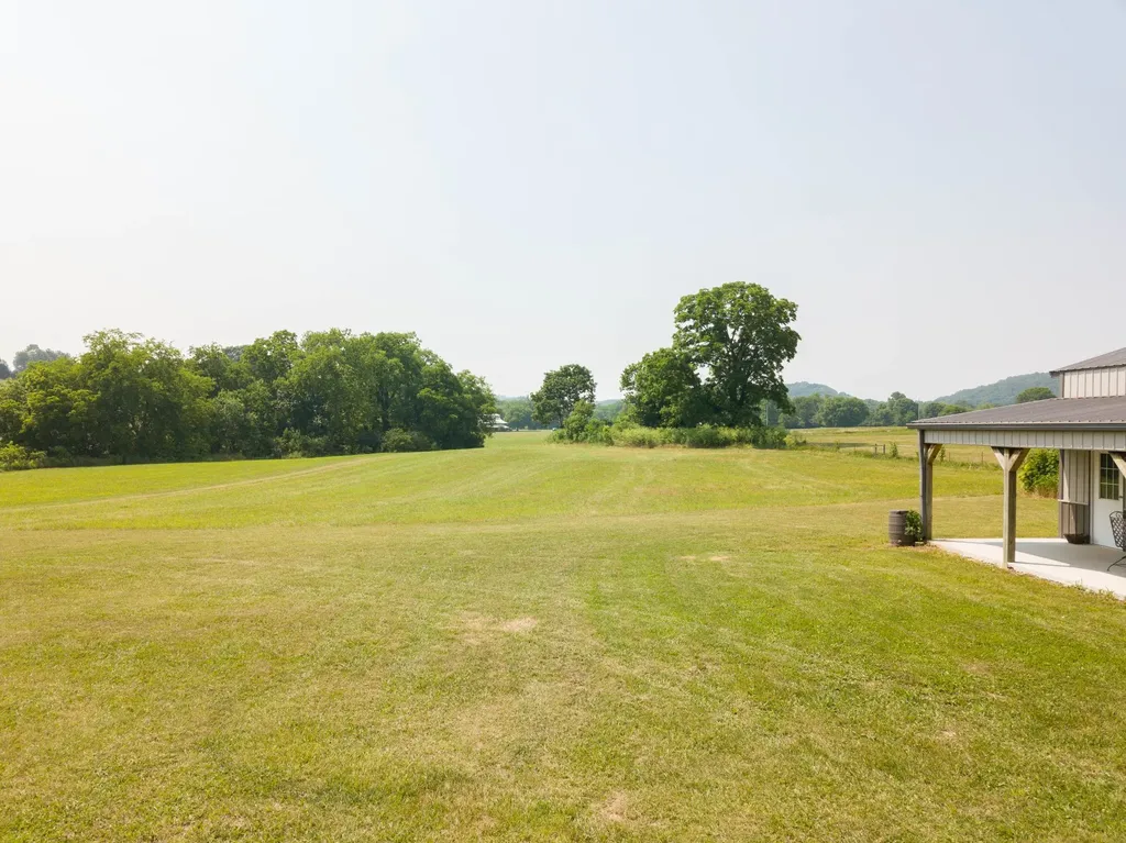 1003B Franklin Road Gallatin TN 37066