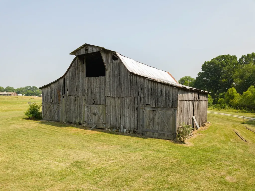 1003B Franklin Road Gallatin TN 37066