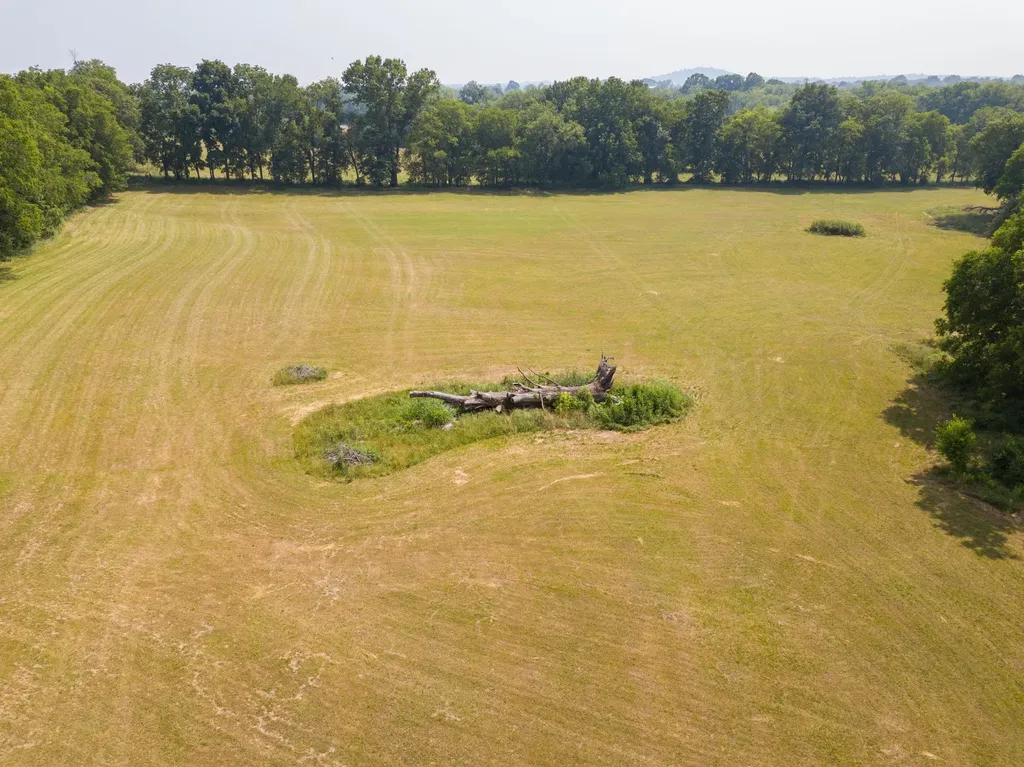 1003B Franklin Road Gallatin TN 37066