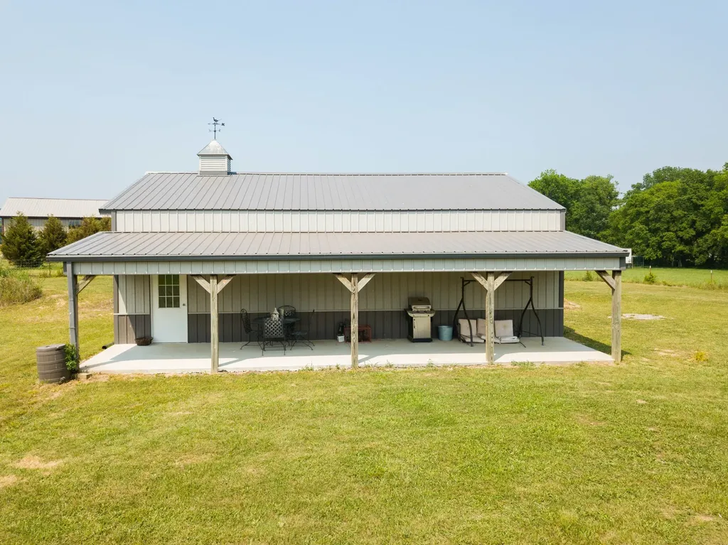 1003B Franklin Road Gallatin TN 37066