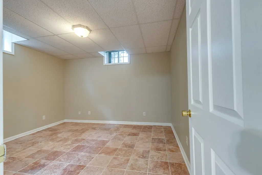 424 Charles Mcclearen Road Hohenwald TN 38462