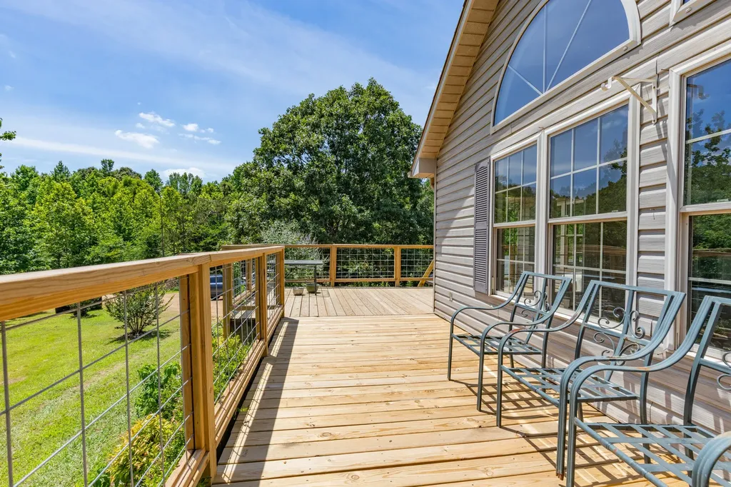 424 Charles Mcclearen Road Hohenwald TN 38462