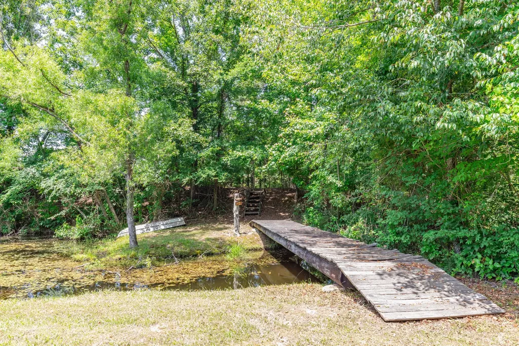424 Charles Mcclearen Road Hohenwald TN 38462