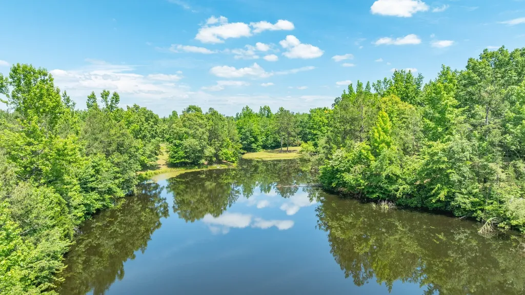 424 Charles Mcclearen Road Hohenwald TN 38462