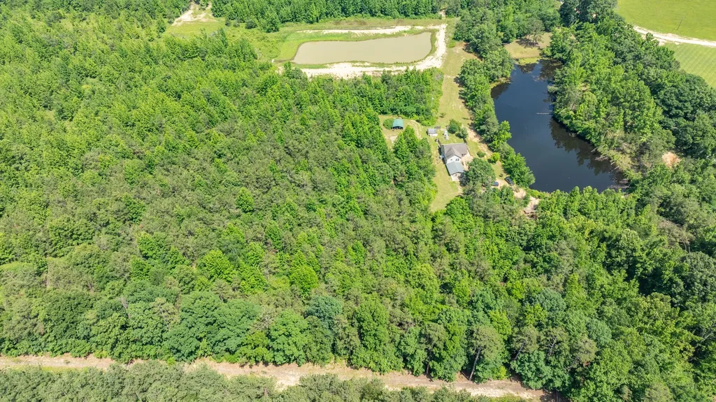 424 Charles Mcclearen Road Hohenwald TN 38462