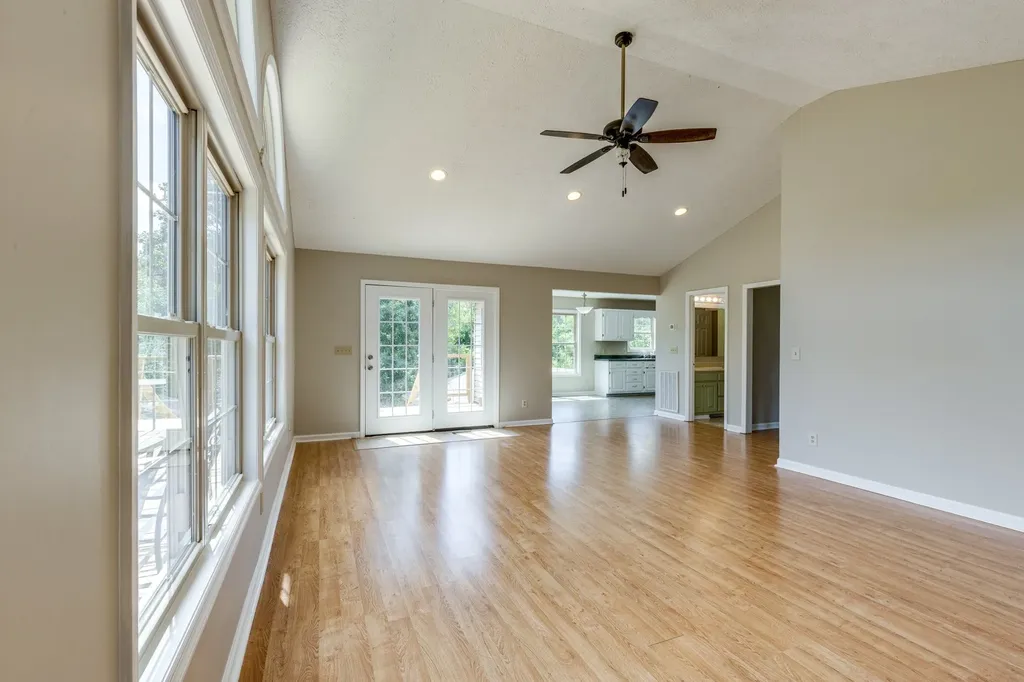424 Charles Mcclearen Road Hohenwald TN 38462