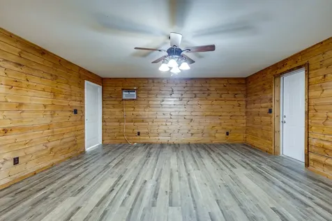 424 Charles Mcclearen Road Hohenwald TN 38462