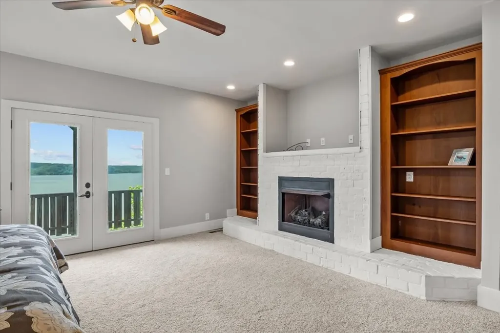 300 Sunset Ridge Waverly TN 37185