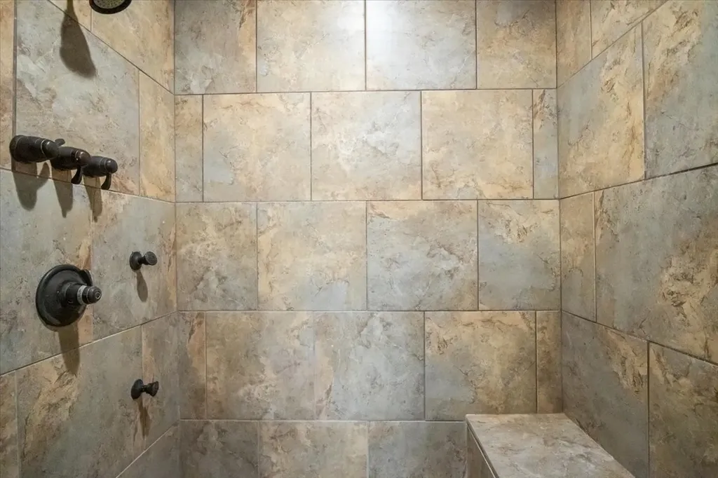 300 Sunset Ridge Waverly TN 37185