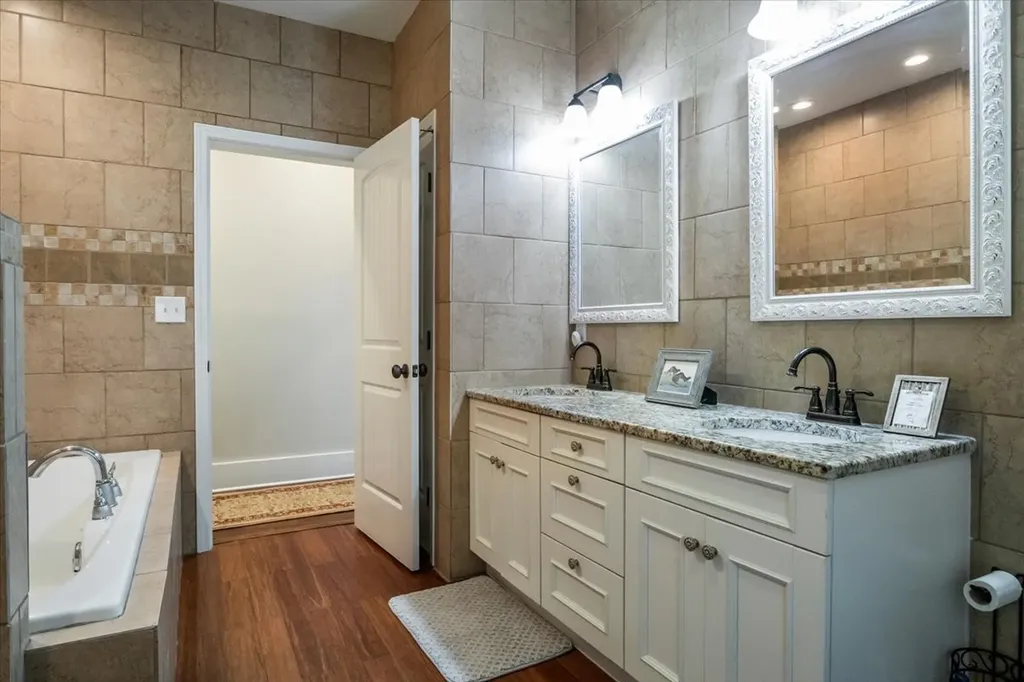 300 Sunset Ridge Waverly TN 37185