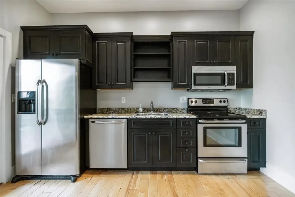 300 Sunset Ridge Waverly TN 37185