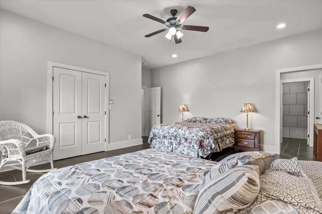 300 Sunset Ridge Waverly TN 37185