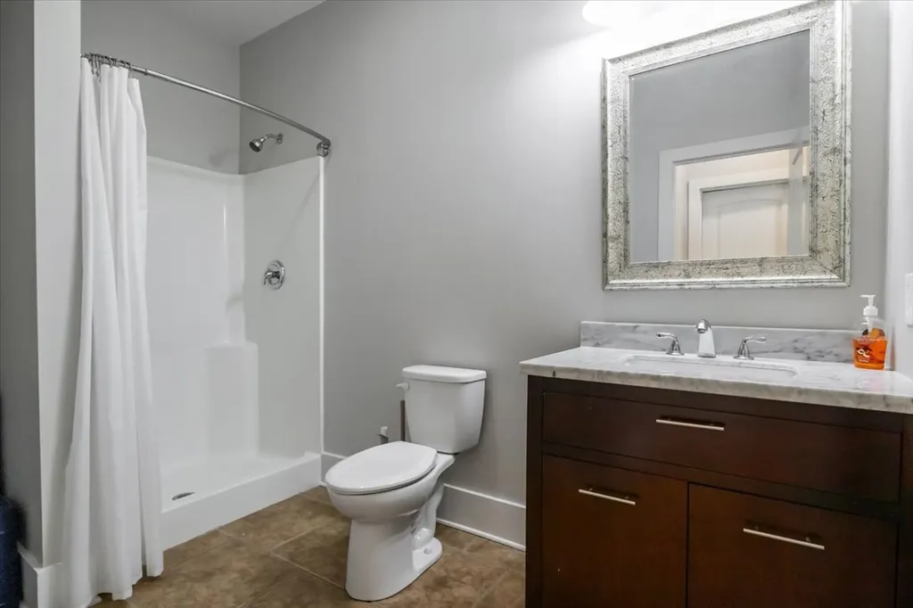 300 Sunset Ridge Waverly TN 37185