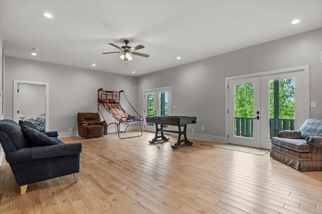 300 Sunset Ridge Waverly TN 37185