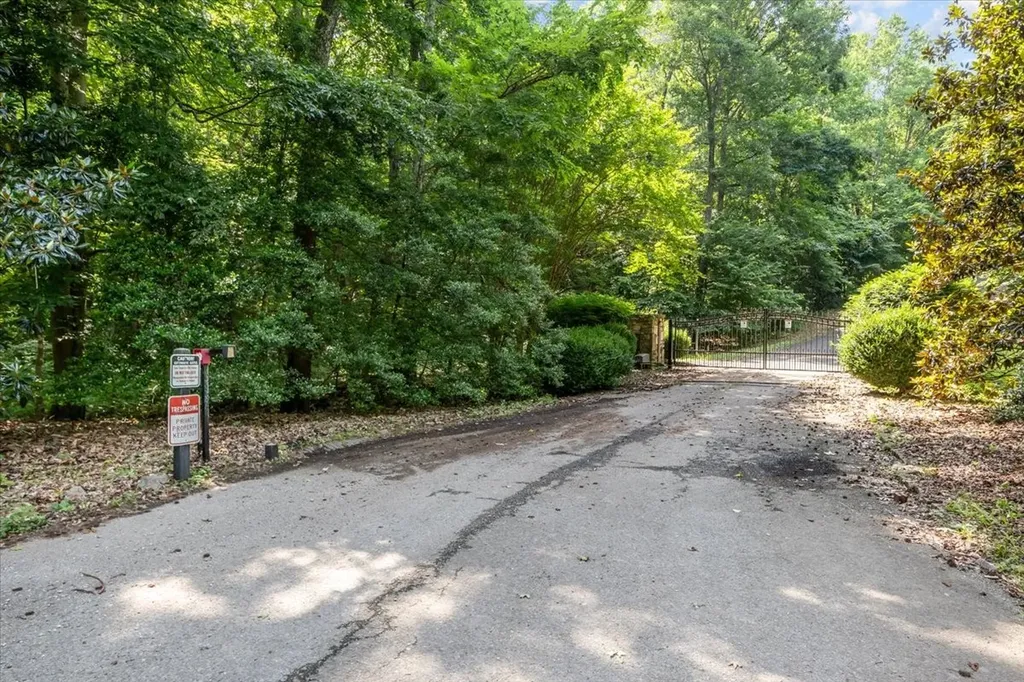 300 Sunset Ridge Waverly TN 37185