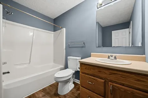 6190 Mount Zoar Latham Road Hopkinsville KY 42240