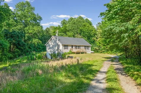 6190 Mount Zoar Latham Road Hopkinsville KY 42240