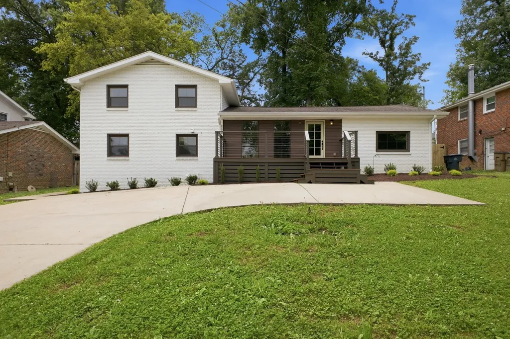 Nashville TN, 2515 Sleepy Hollow Drive