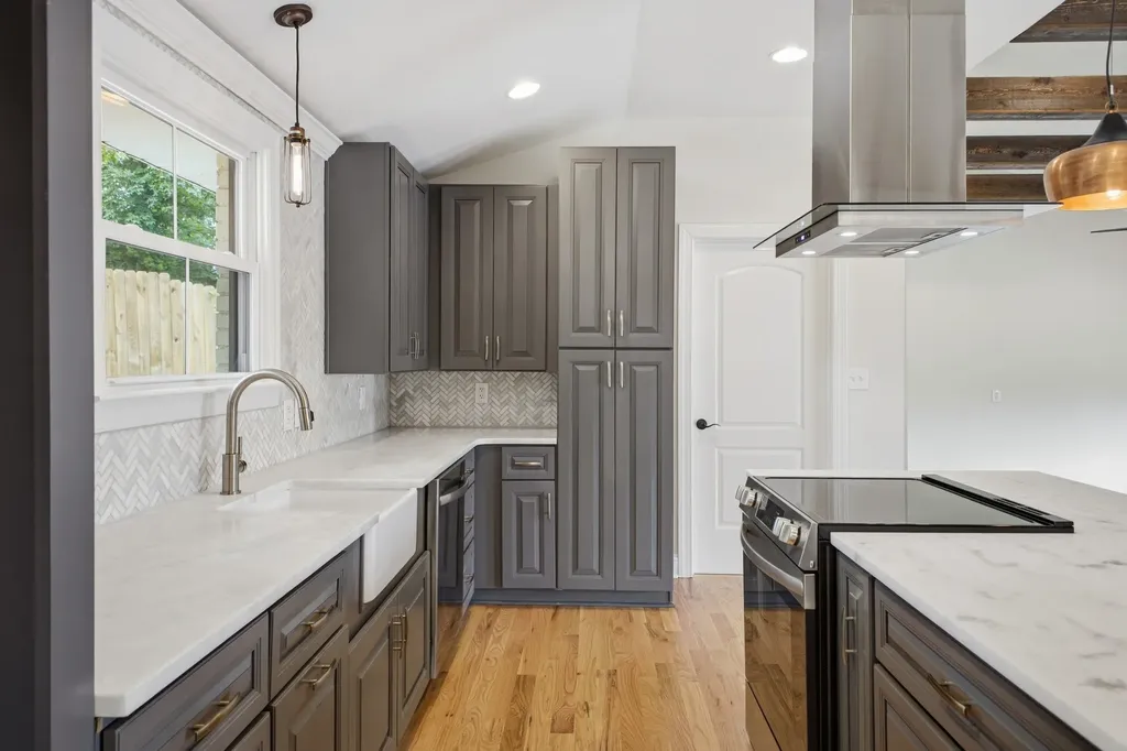 2515 Sleepy Hollow Drive Nashville TN 37217