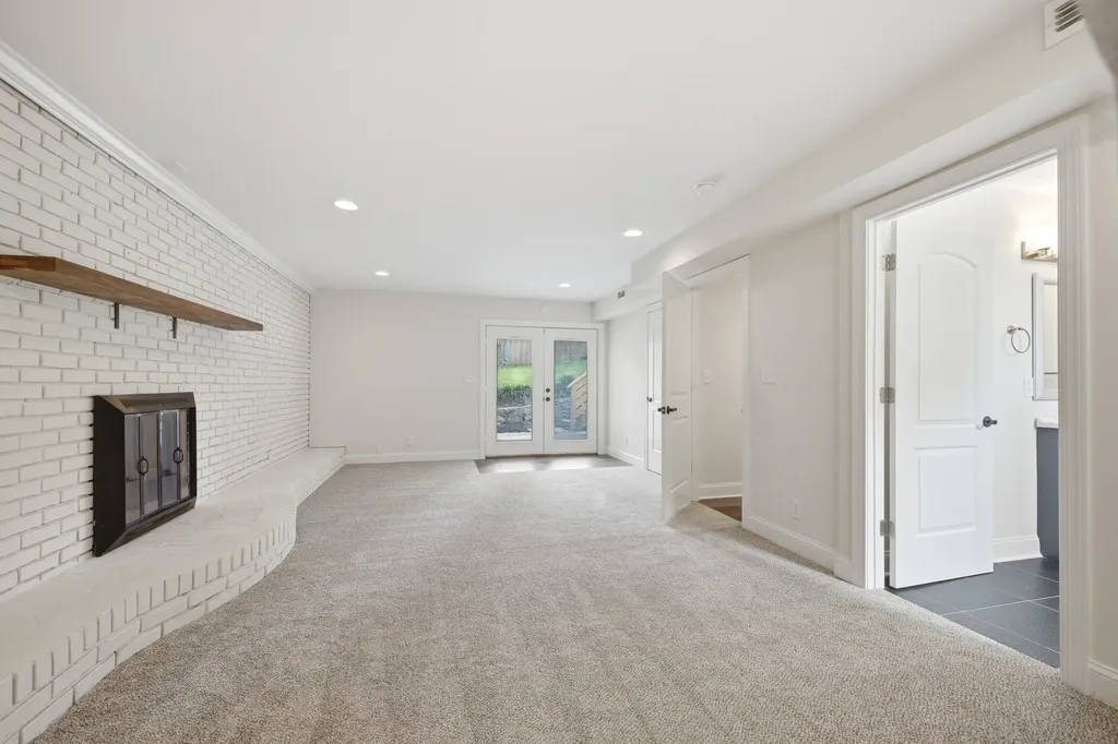 2515 Sleepy Hollow Drive Nashville TN 37217