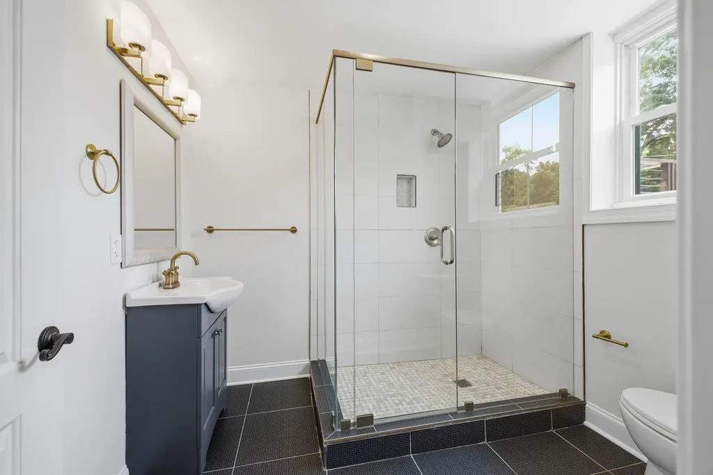 2515 Sleepy Hollow Drive Nashville TN 37217
