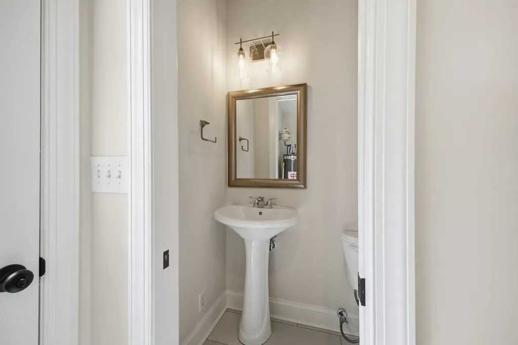 2515 Sleepy Hollow Drive Nashville TN 37217