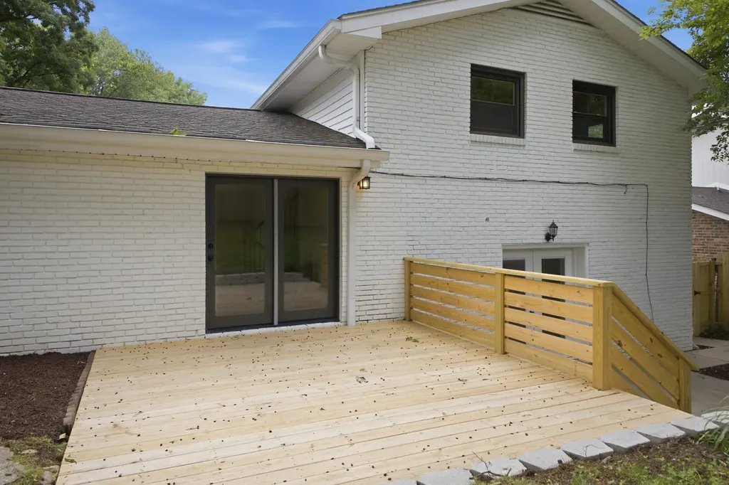 2515 Sleepy Hollow Drive Nashville TN 37217