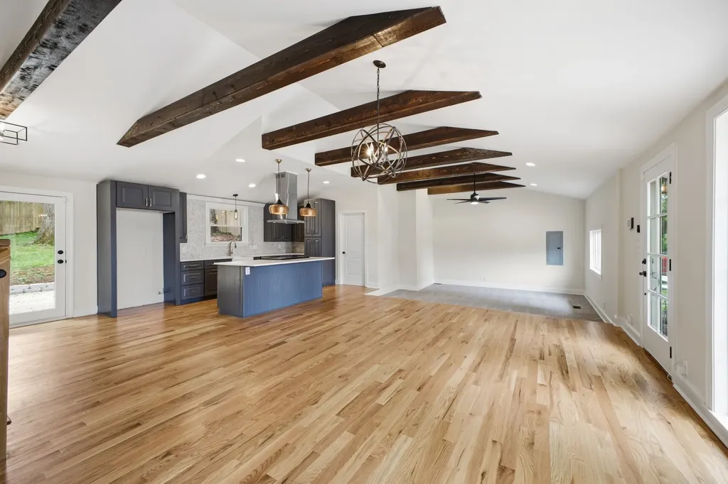 2515 Sleepy Hollow Drive Nashville TN 37217