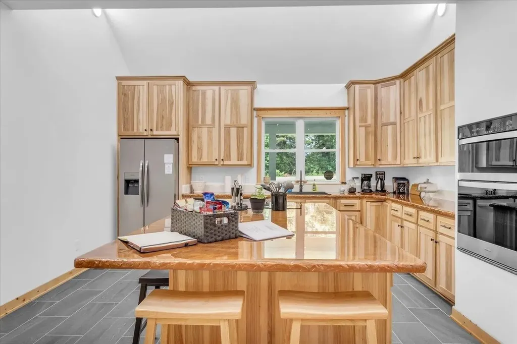 619 Bridge View Cove Bath Springs TN 38311