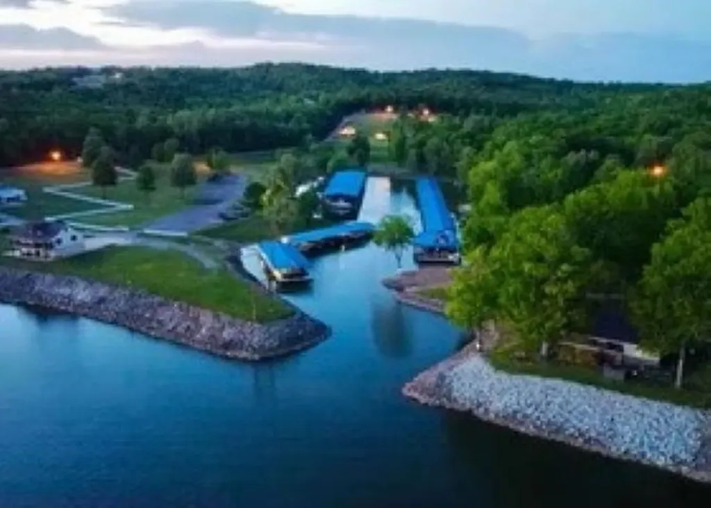 619 Bridge View Cove Bath Springs TN 38311