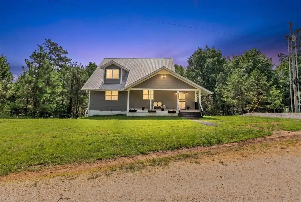 619 Bridge View Cove Bath Springs TN 38311