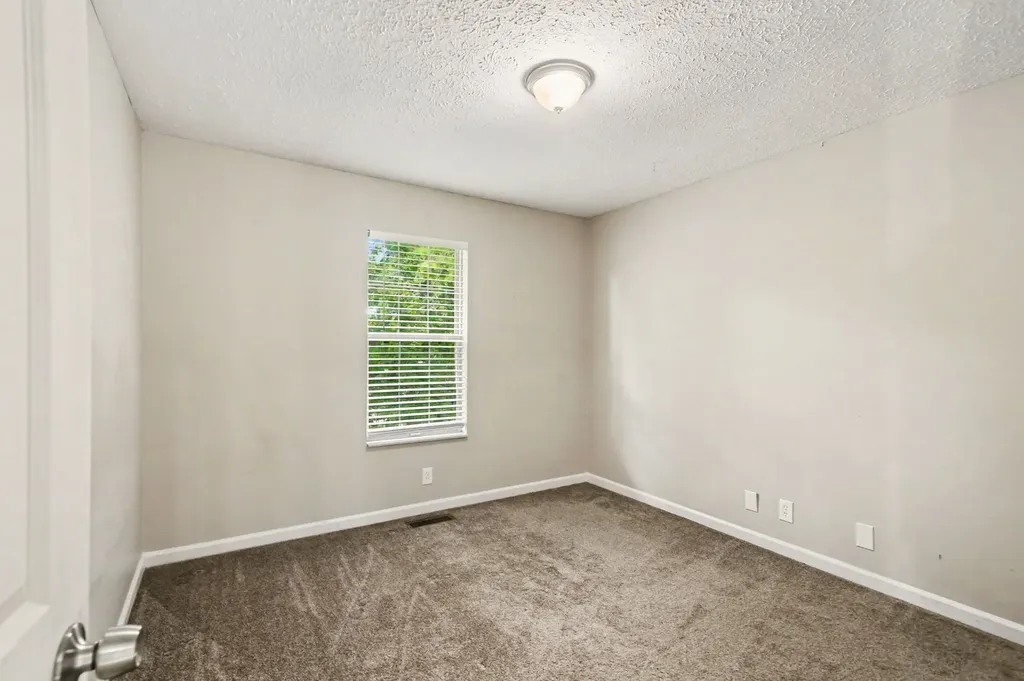 3713 Huntingboro Trail Antioch TN 37013