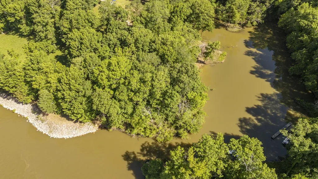 5 Island View Drive Bath Springs TN 38311