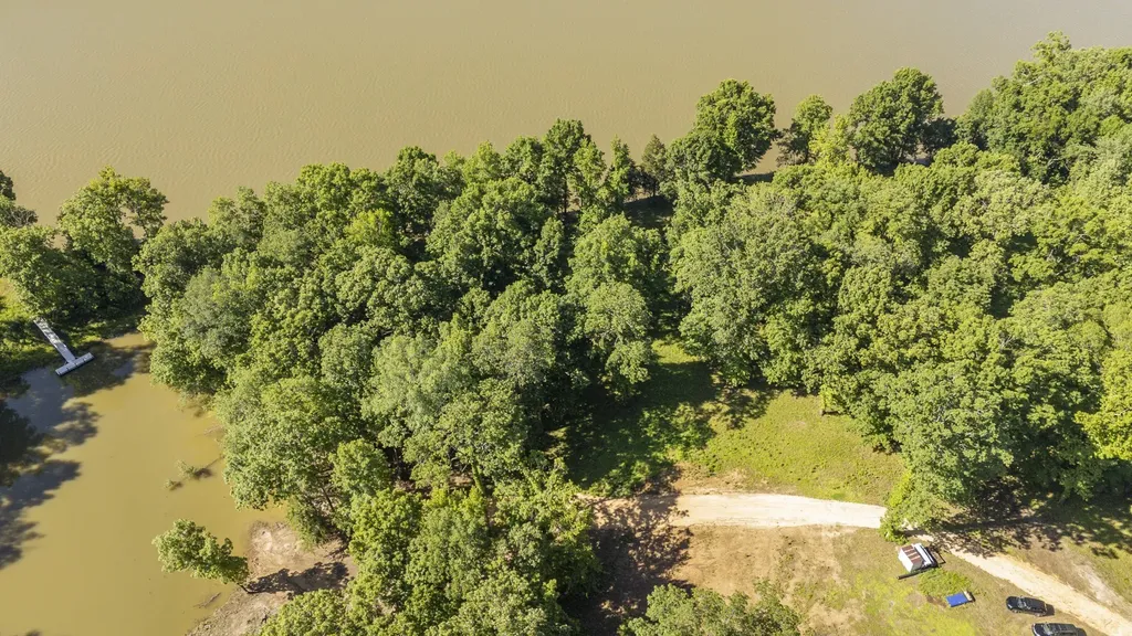 5 Island View Drive Bath Springs TN 38311