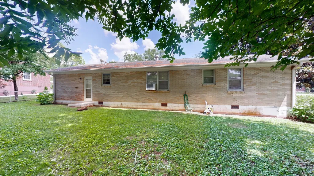 203 Gardendale Drive Columbia TN 38401