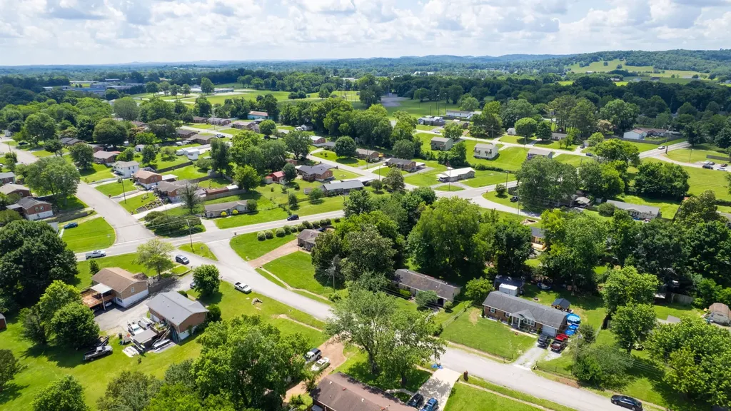 203 Gardendale Drive Columbia TN 38401