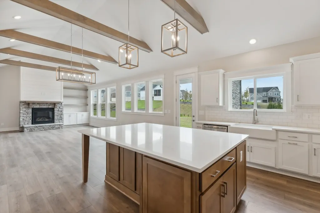42 Pine Street Fairview TN 37062