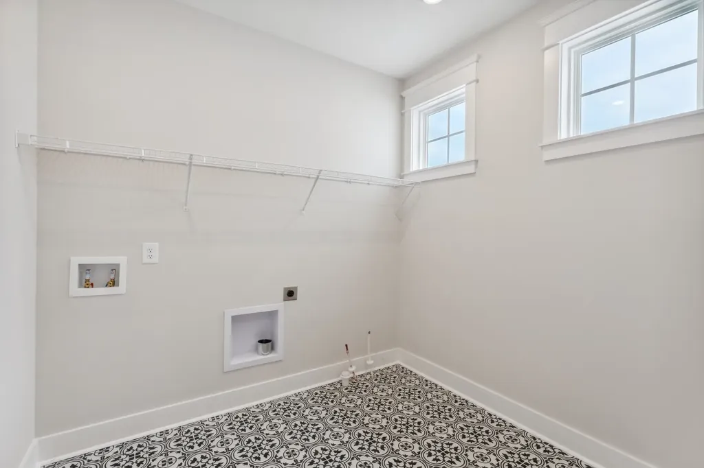 42 Pine Street Fairview TN 37062