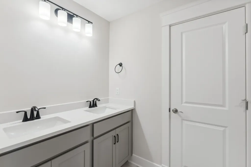 42 Pine Street Fairview TN 37062