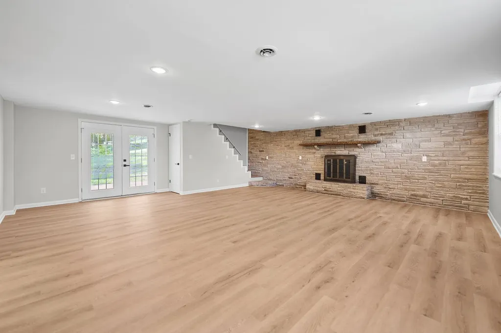 1320 Bellshire Drive Nashville TN 37207