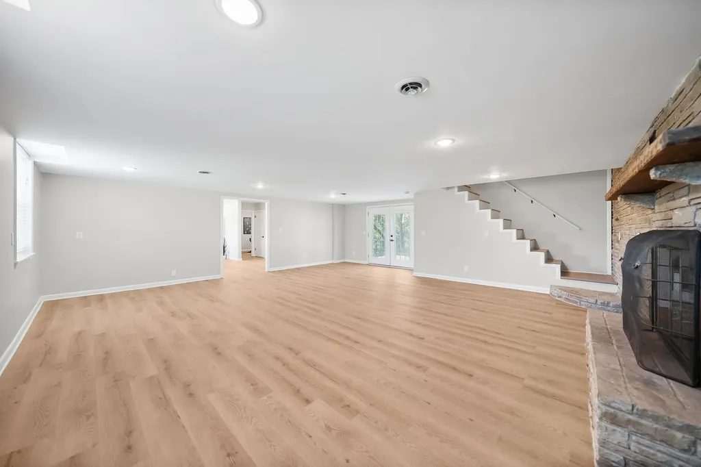 1320 Bellshire Drive Nashville TN 37207